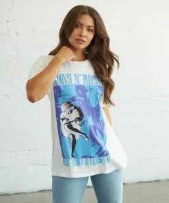 Daydreamer Guns N' Roses Tee
