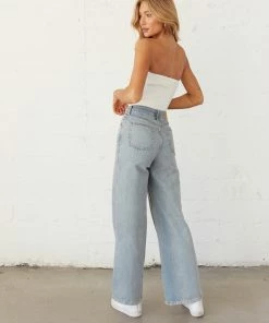 BDG Summer Vintage Puddle Jeans