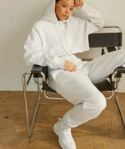 Sunday Skin Sale Girlfriend Crop Hoodie In Cloud Grey