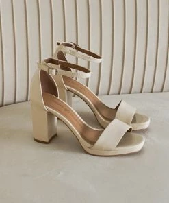 Chinese Laundry Teri Platform Sandal In Bone New Threads
