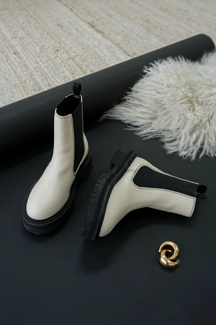 Billini Valeska Combat Ankle Boots In Bone/Black Contrast Sale