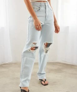 BDG Alex Distressed Baggy Boyfriend Jeans New Threads