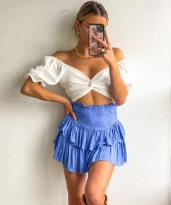 AT Bahamas Ruffle Shorts New Threads