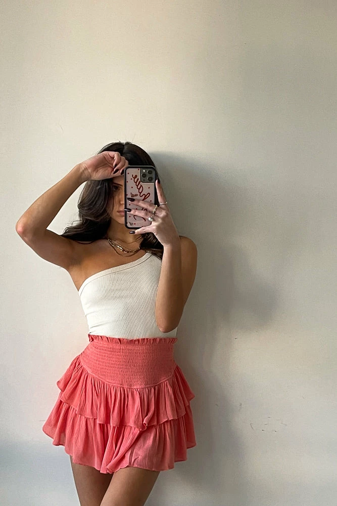 AT Bahamas Ruffle Shorts New Threads