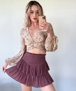 AT New Threads Day Tripper Ruffle Shorts