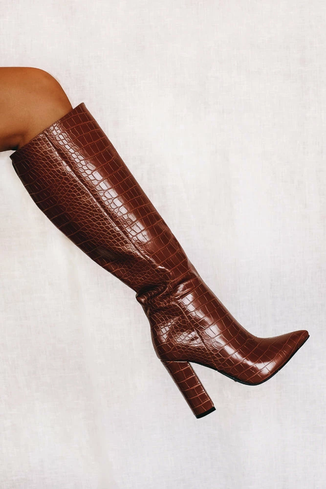 Billini Milla Croc Boots In Sepia