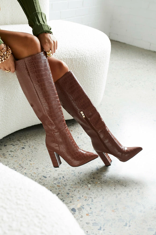 Billini Milla Croc Boots In Sepia