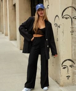 AT New Threads New York Oversized Blazer