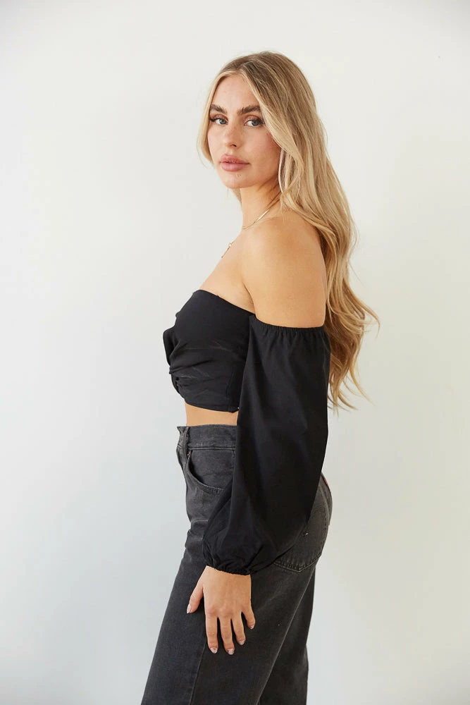 AT Brielle Twist Crop Top