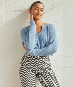 Sky Crop Knit Sweater In Blue