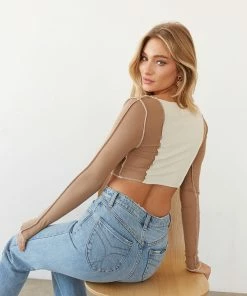 AT Rory Contrast Crop Top New Threads