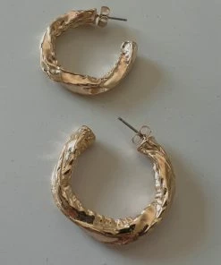 AT Accessories Gilded Coast Twist Hoop Earrings