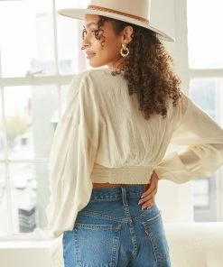 Levi's 501 Distressed Shorts In Medium Wash