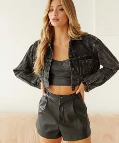 AT Sale Chance Vintage Wash Corduroy Jacket In Black