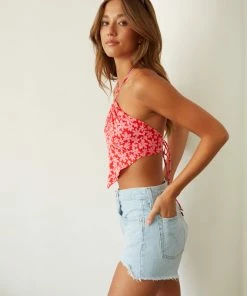 New Threads Levi's 501 Distressed Light Washed Shorts