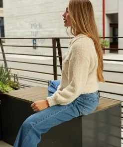 Izzy Fuzzy Crop Sweater In Ivory