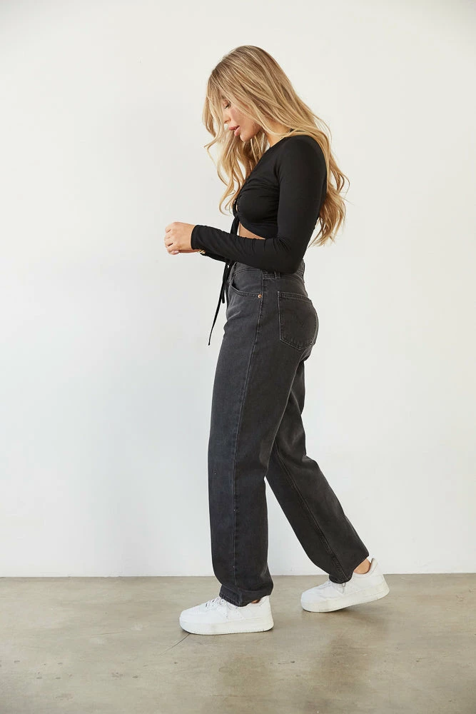 New Threads Levi's High Rise Dad Jean