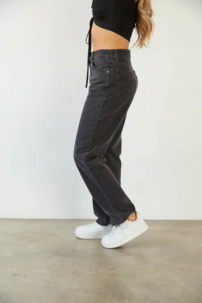 New Threads Levi's High Rise Dad Jean