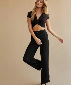 AT New Threads Oceans Apart Twist Front Top In Black