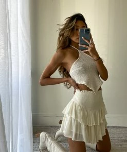 AT Bahamas Ruffle Shorts New Threads