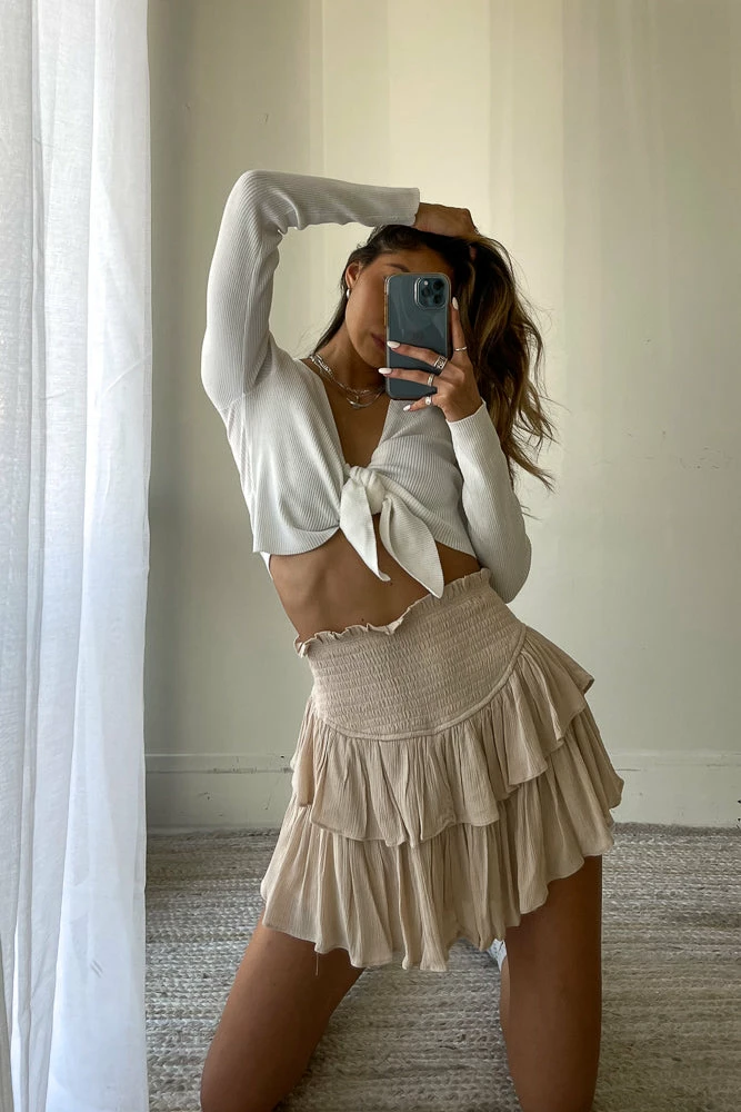 AT Bahamas Ruffle Shorts New Threads