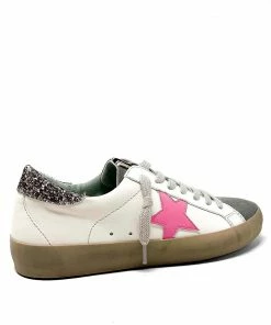 AT New Threads Paris Sneakers In Light Grey