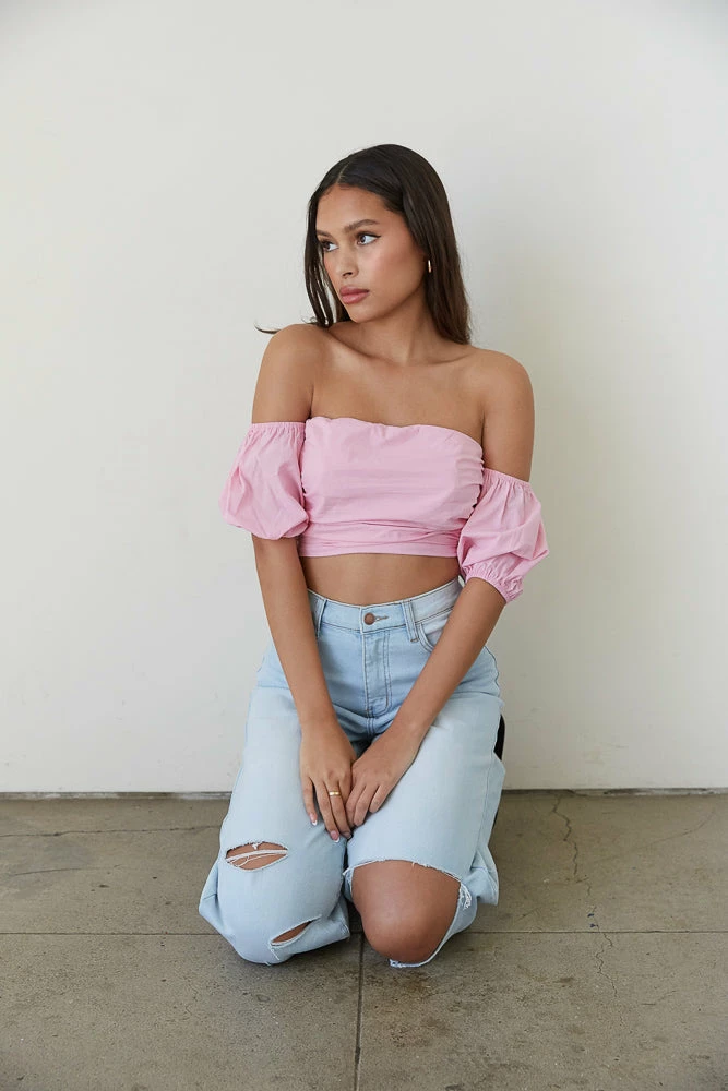 AT New Threads Taylor Puff Crop Top