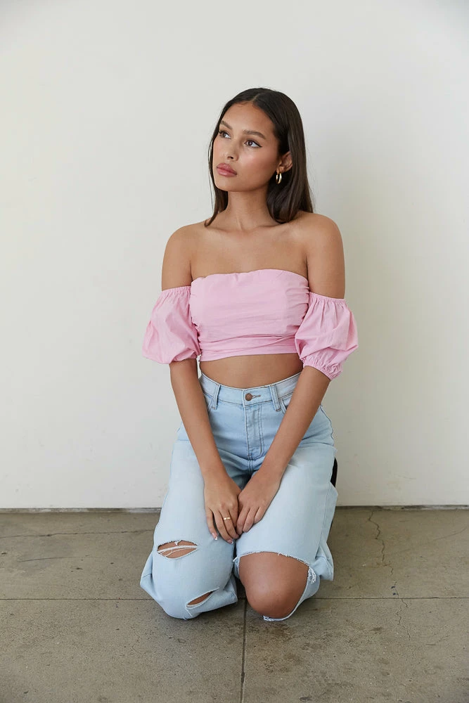 AT New Threads Taylor Puff Crop Top